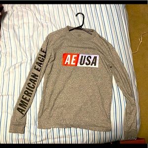 American Eagle long sleeve static shirt